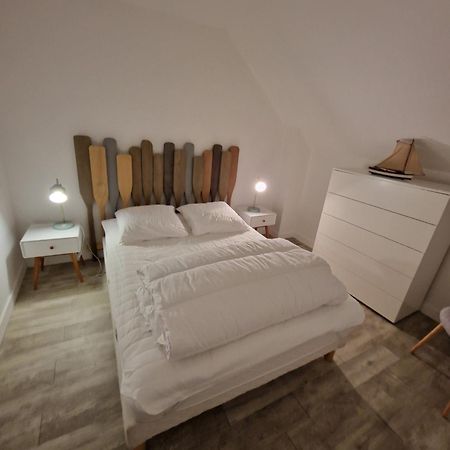 Maison en pierre accès pied plage Arzon Extérieur photo
