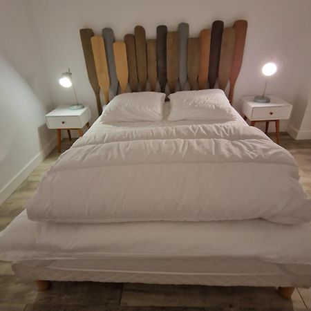 Maison en pierre accès pied plage Arzon Extérieur photo
